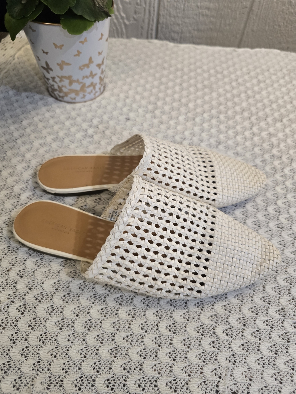 American Eagle Outfitters Woven Pointed-Toe Slip-On Sandals - Cream